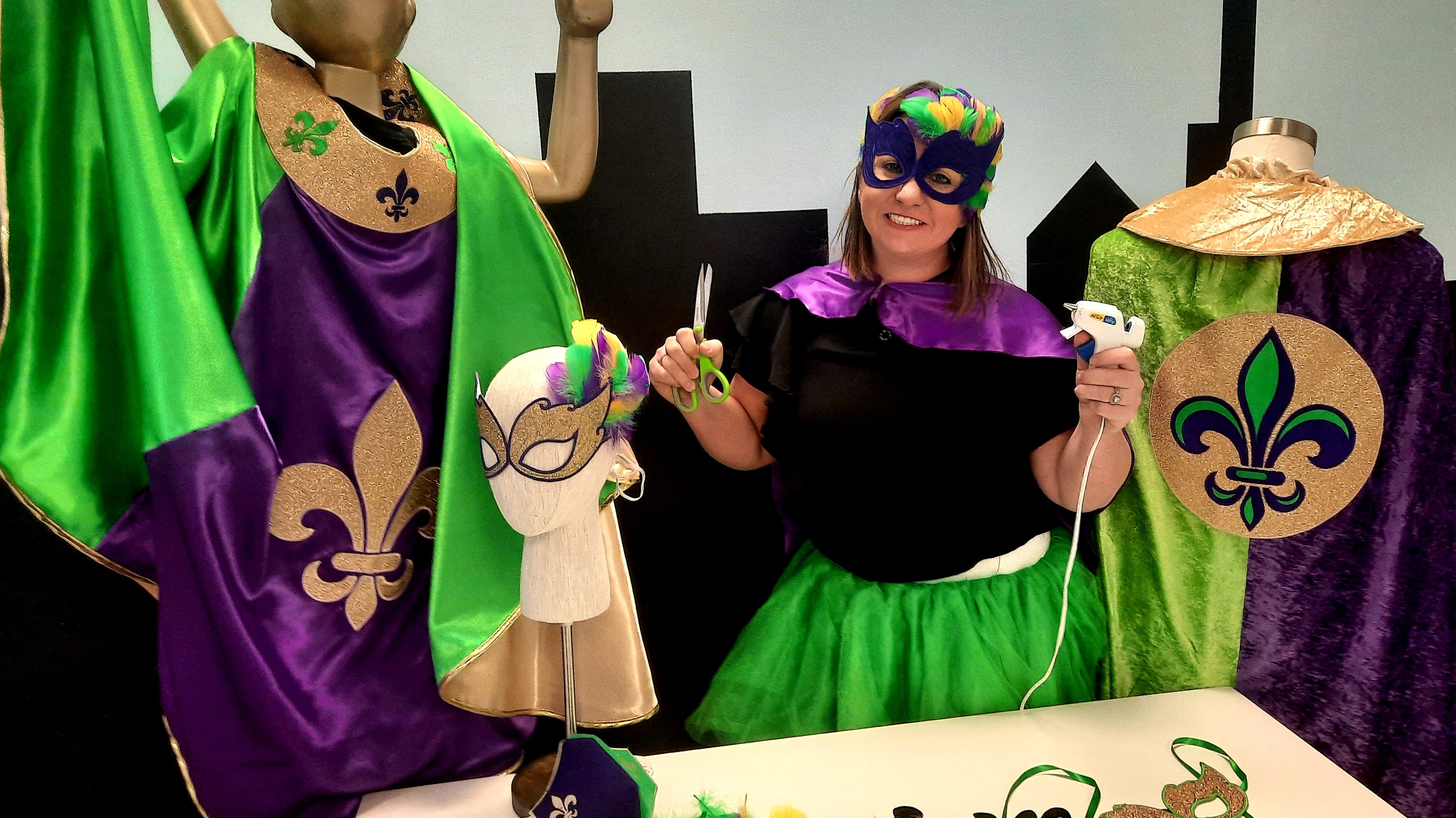 Maskarade Mayhem: How to Craft a Fabulous Masquerade Mask!