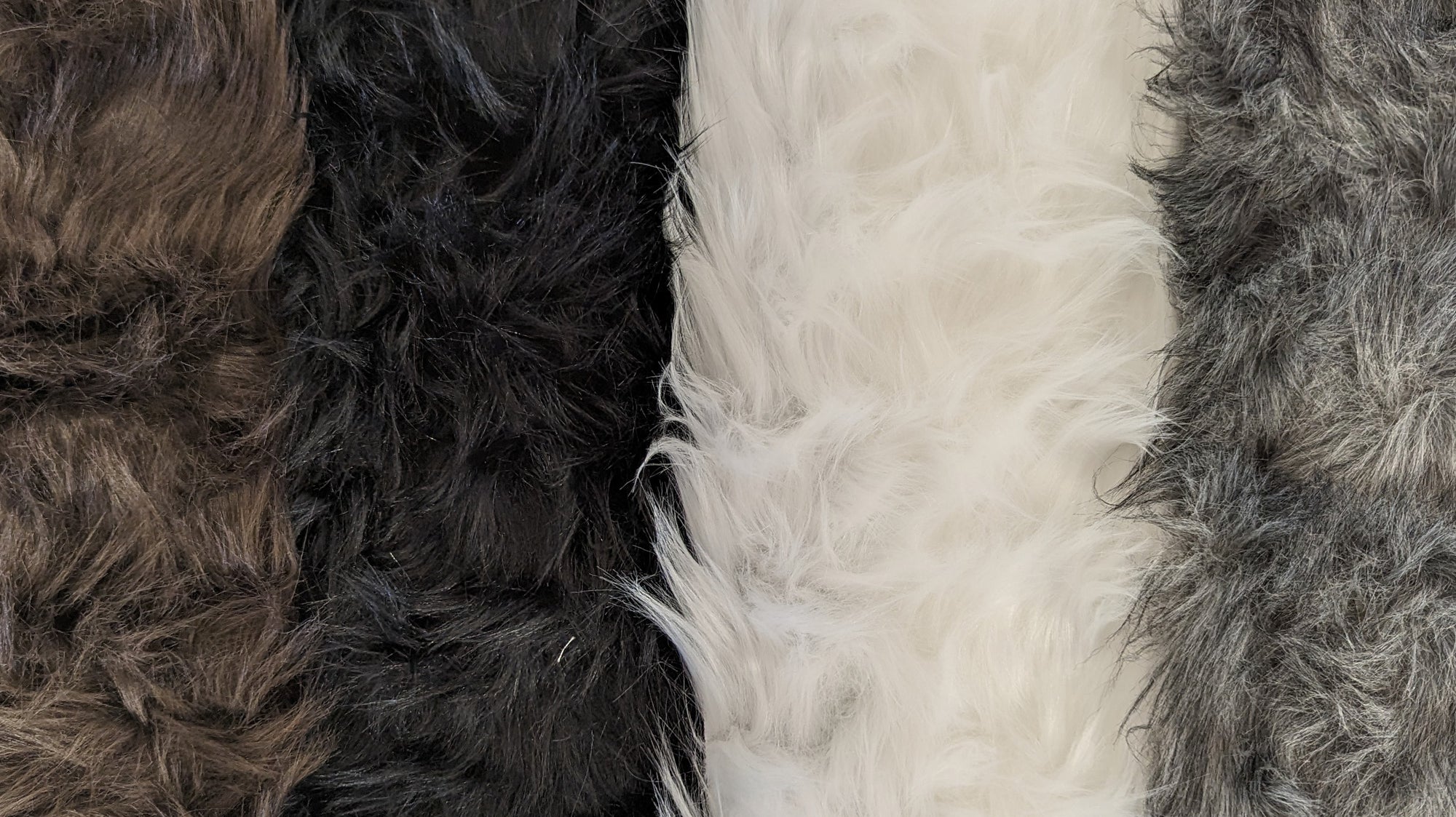 DIY Faux Fur Rug: Luxurious Comfort for Your Home