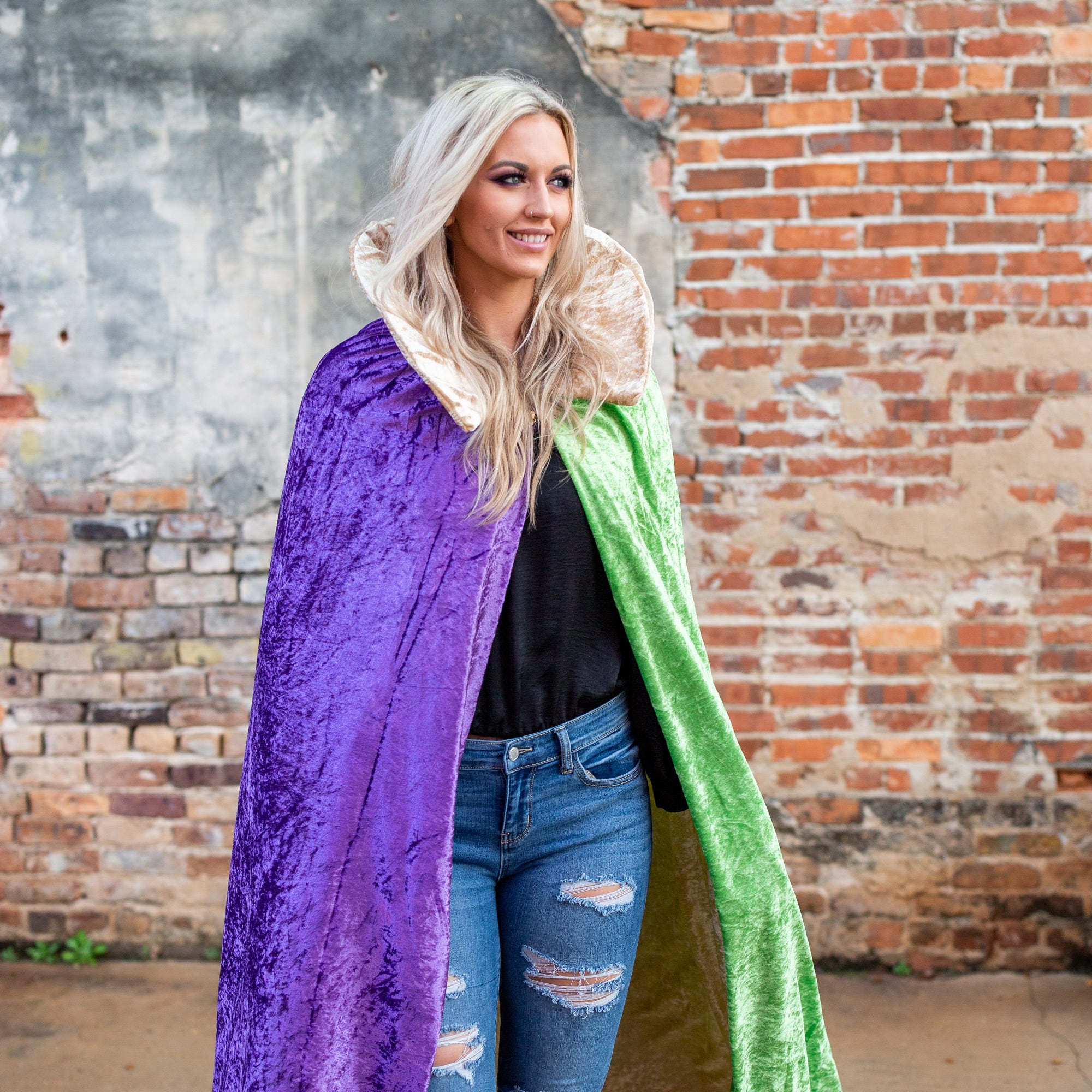 mardi gras cloak purple green gold fleur de lis new orleans parade fat tuesday