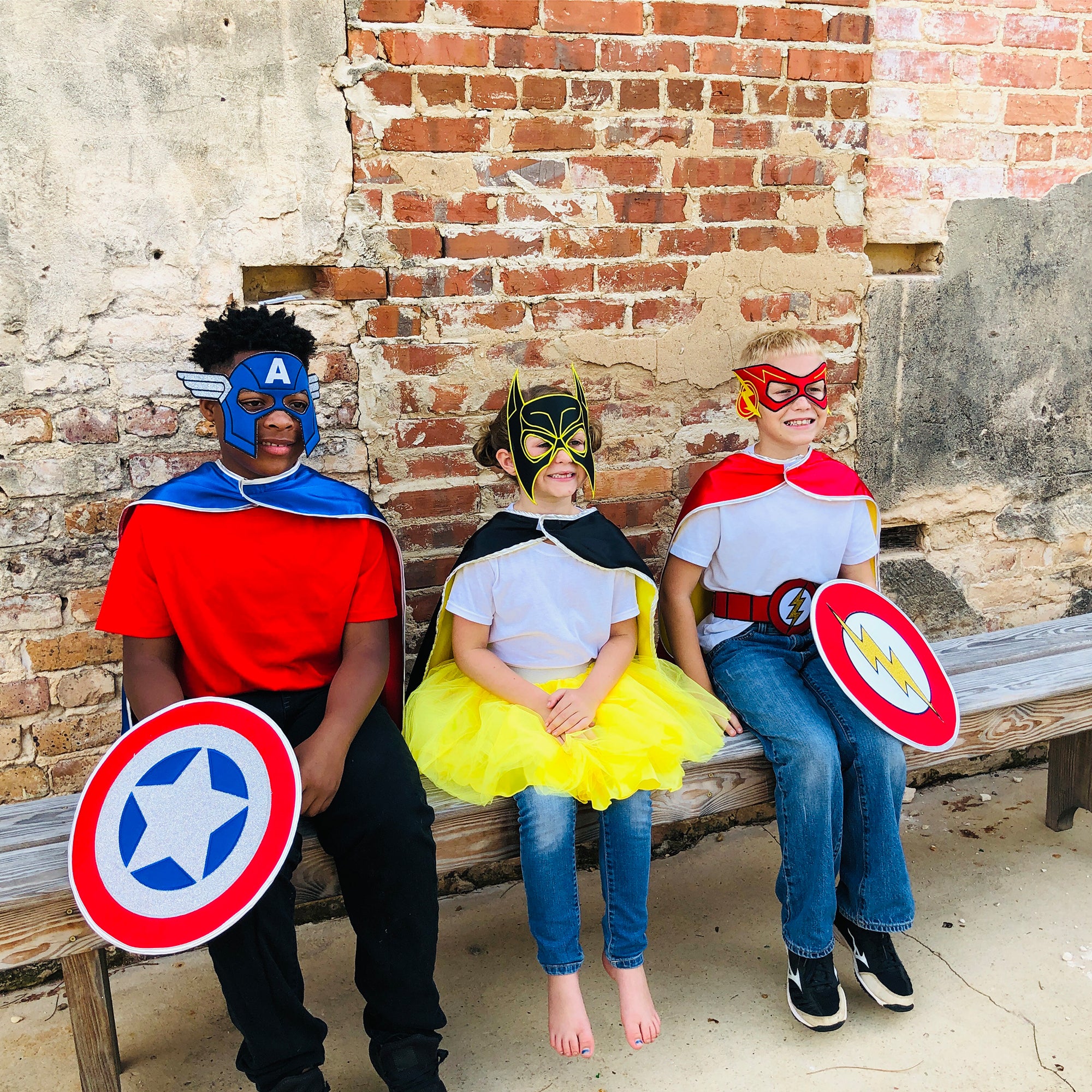DIY Superhero Costume - Unleash Your Inner Hero! Everfan DIY Superhero Costume - Unleash Your Inner Hero! Everfan