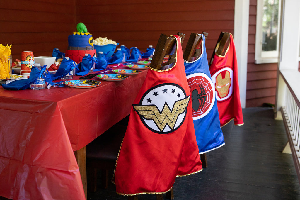 Unmasking the Top 5 Must-Haves for a Superhero Themed Party!