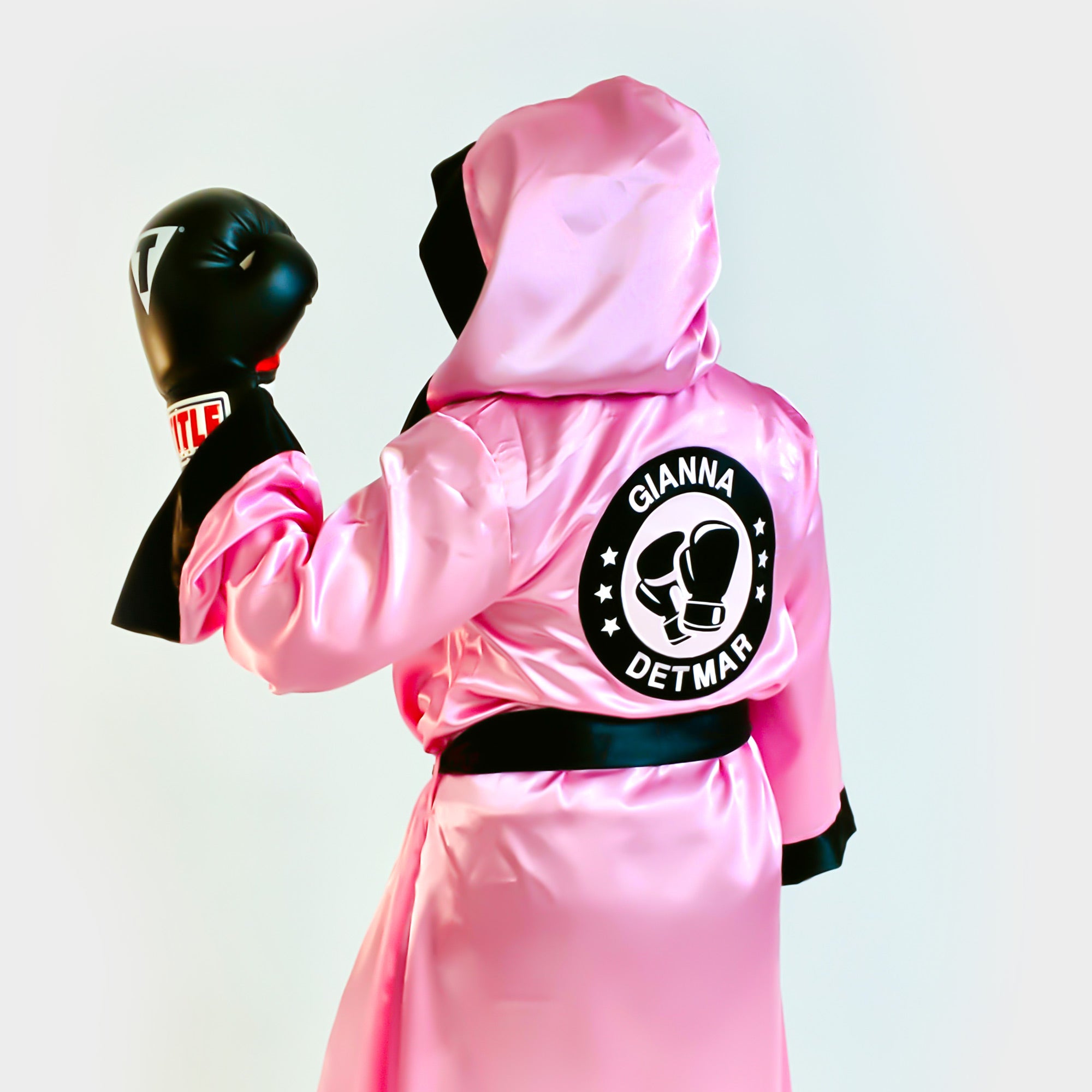Personalized Satin Boxing Robe with Embroidered Logo – Everfan