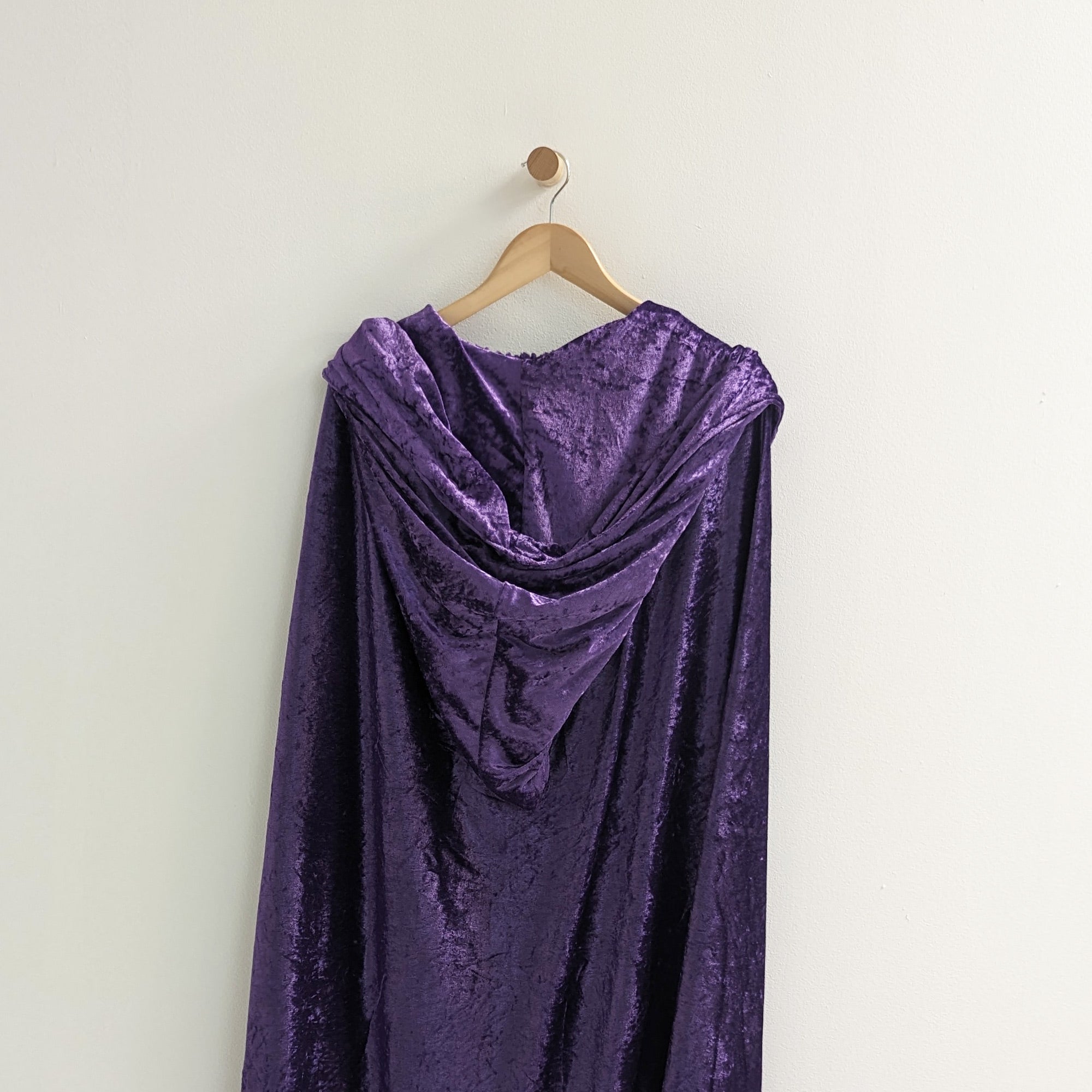 Sanderson Sister Hocus Pocus Hooded Cloak, Witch Cape with Hood