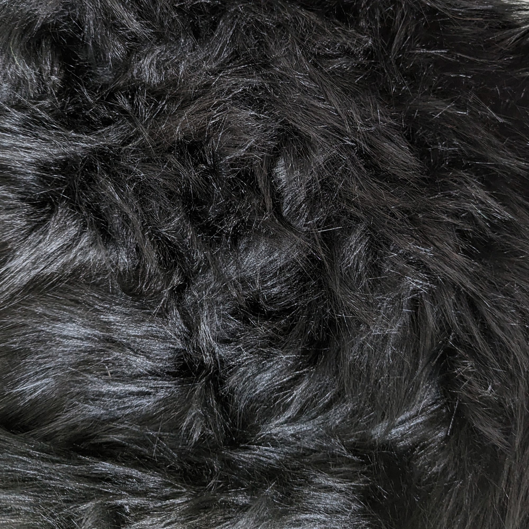 Shaggy Faux Animal Fur by the Yard – Everfan