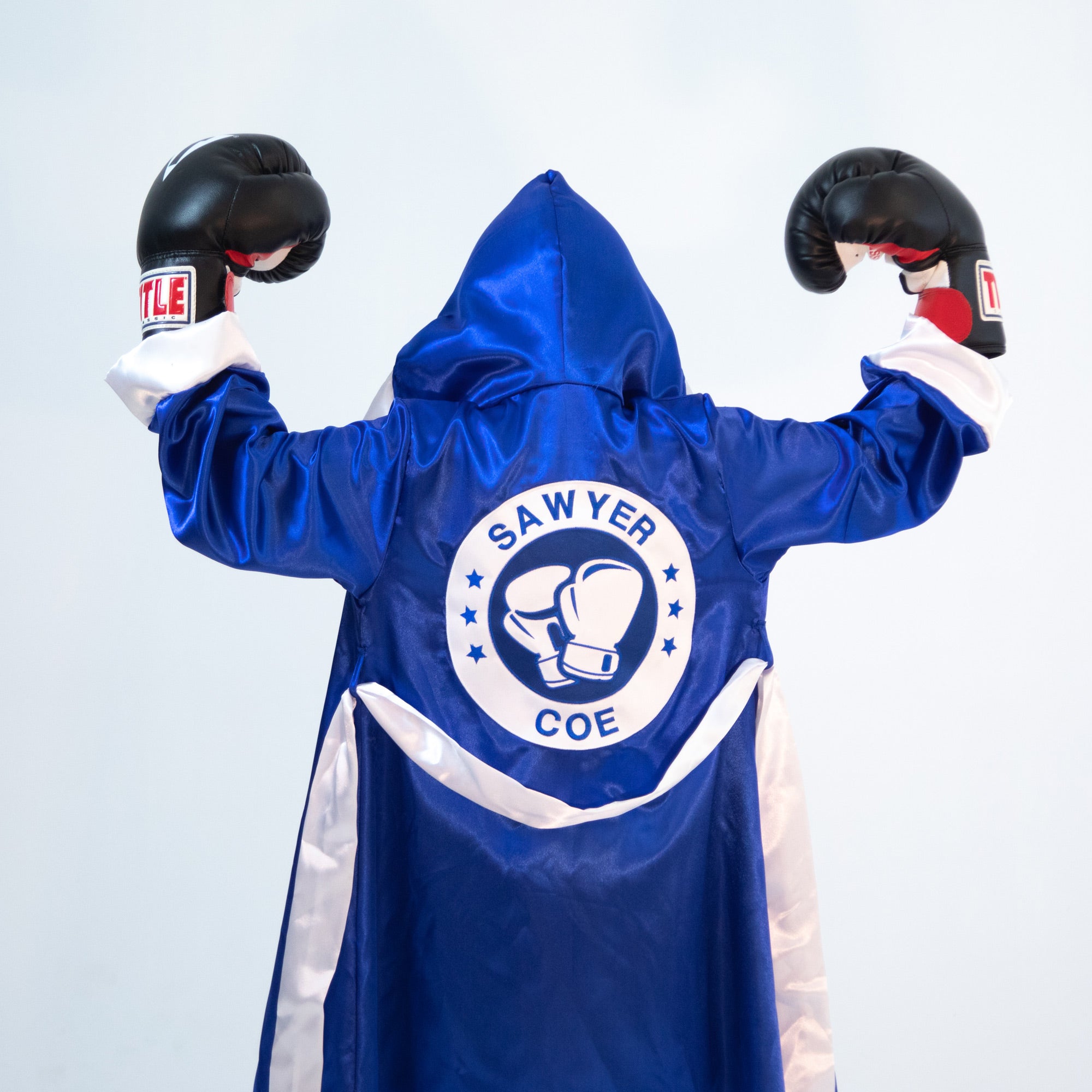 Personalized Satin Boxing Robe with Embroidered Logo – Everfan