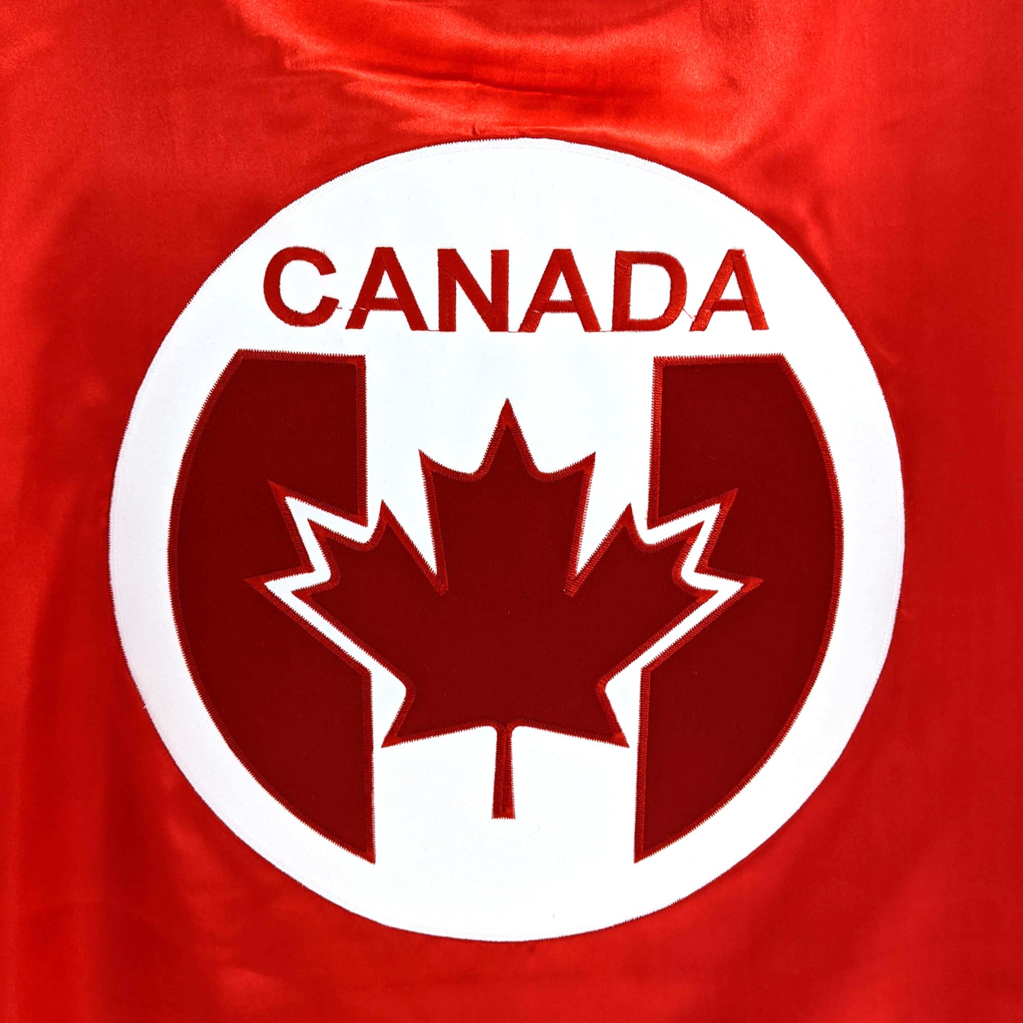 Everfan Superhero Cape Canada Patriotic Canadian Maple Leaf Flag Red