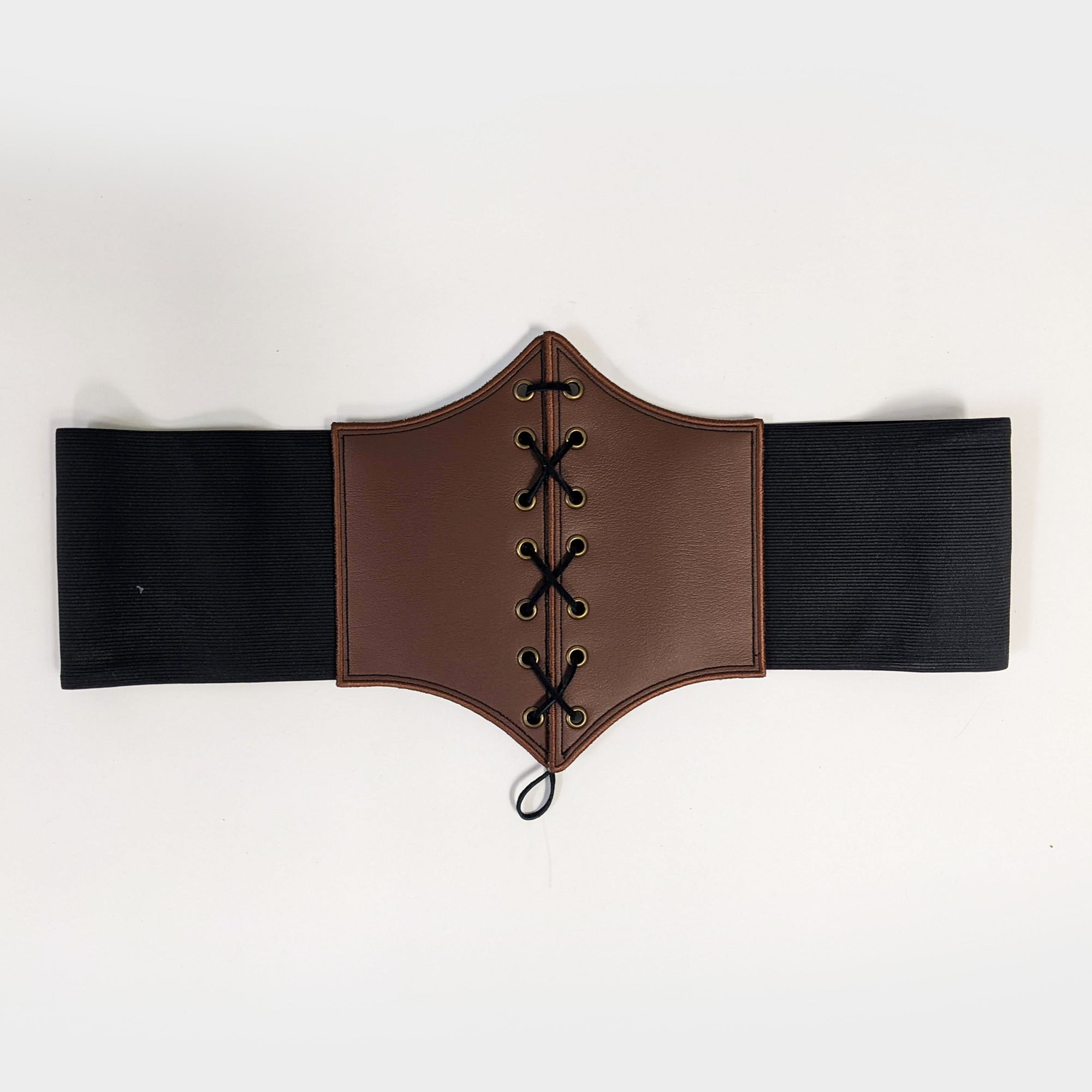 Just finished this corset-belt : r/Leathercraft