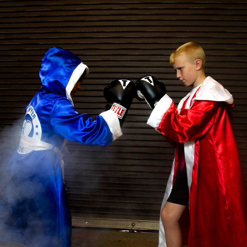 Personalized Satin Boxing Robe with Embroidered Logo – Everfan