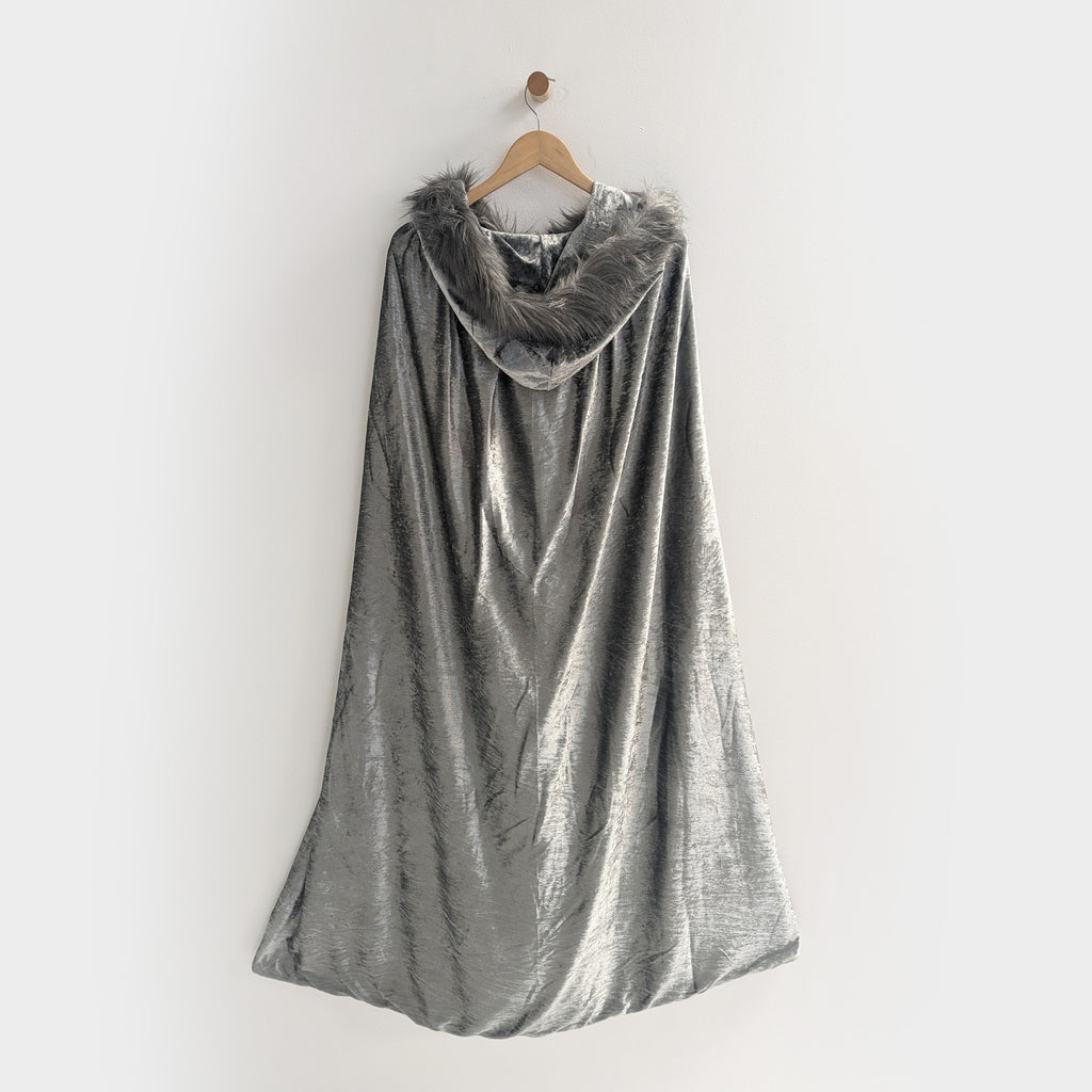 silver cloak large hood fur trim medieval cosplay