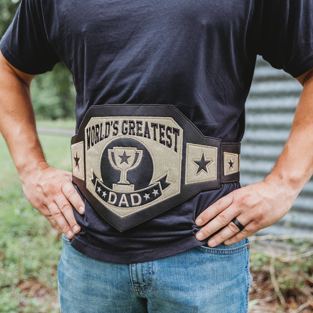 world's greatest wrestling style belt dad mom costume